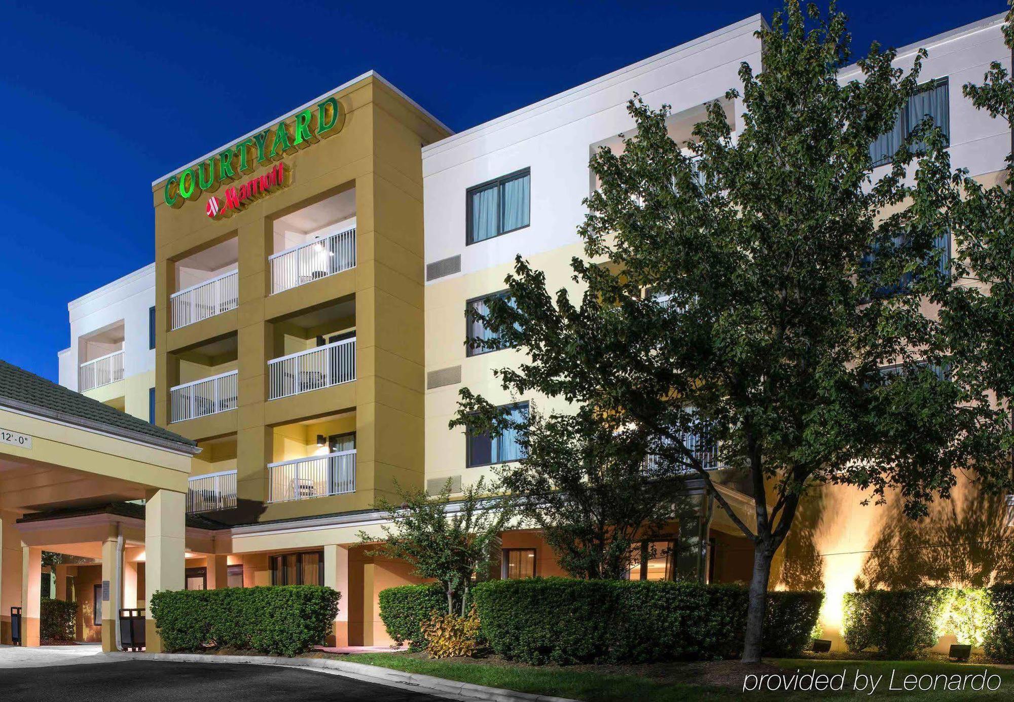 Courtyard Charlotte Gastonia Hotel Exterior photo